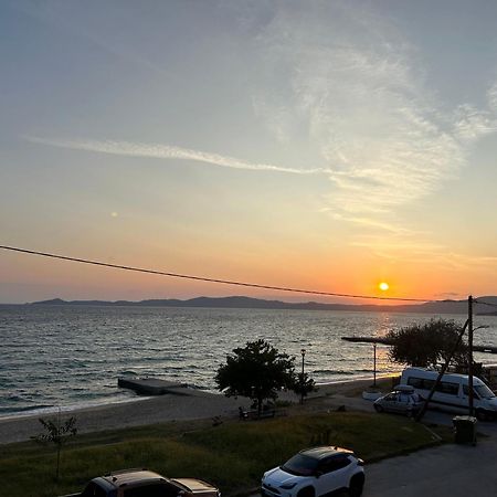 Sea View Loft Apartment Nea Roda Exterior photo